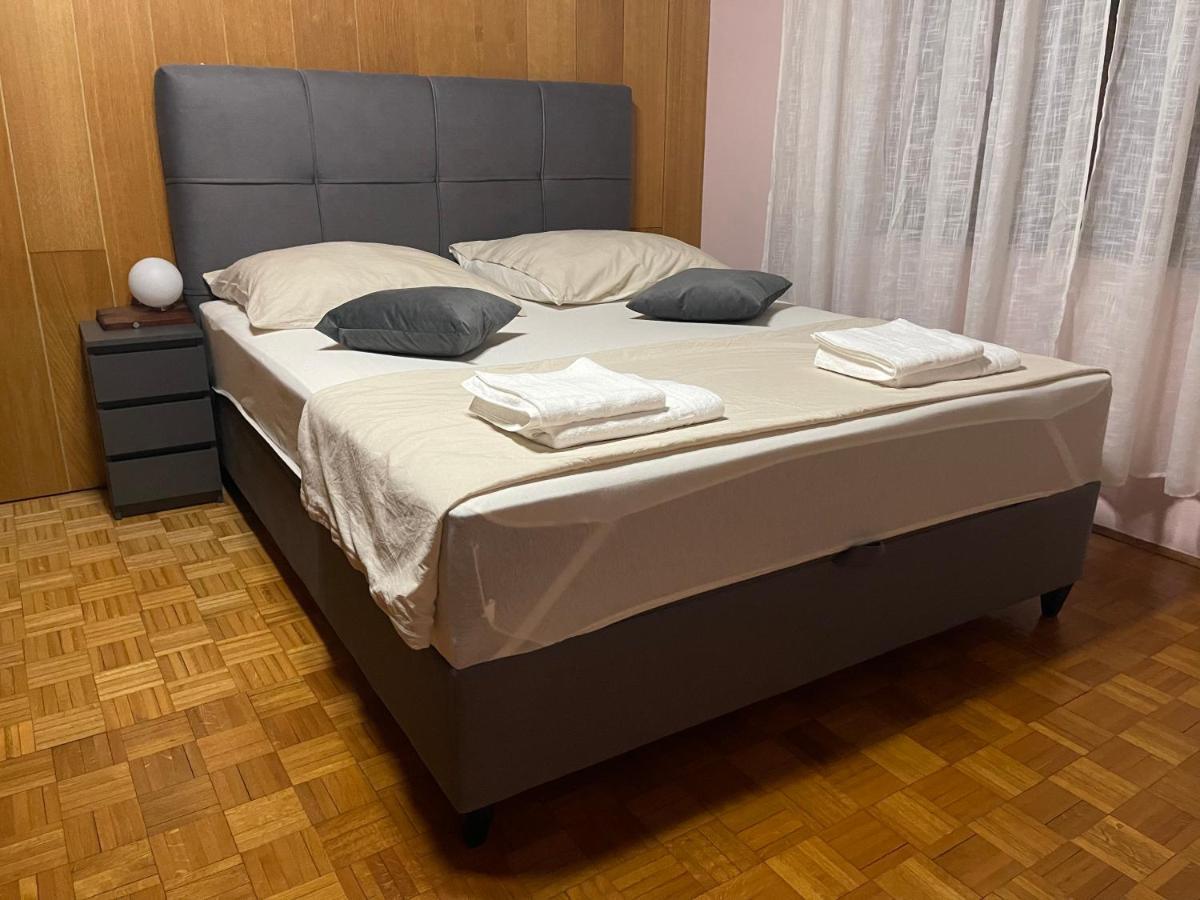 Apartment Ado Selce Eksteriør bilde