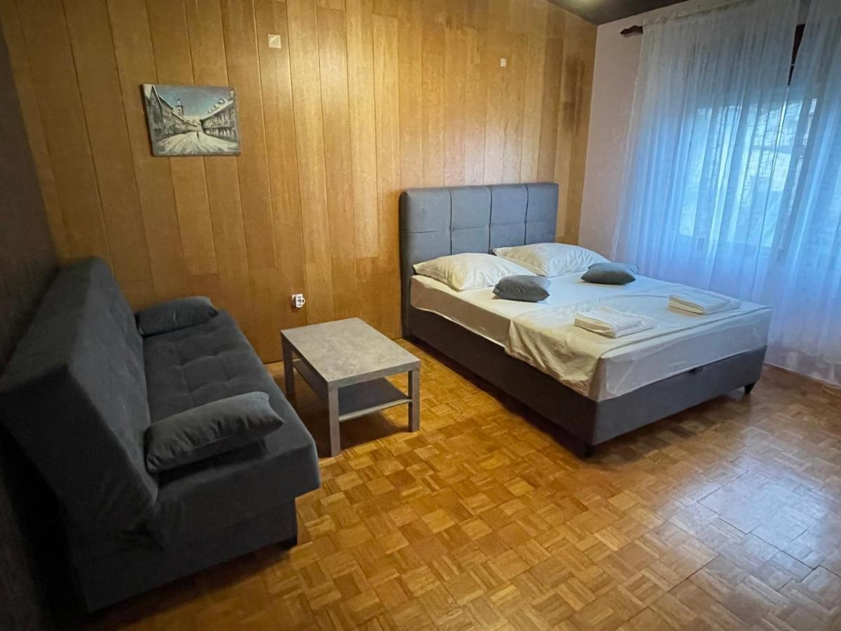 Apartment Ado Selce Eksteriør bilde