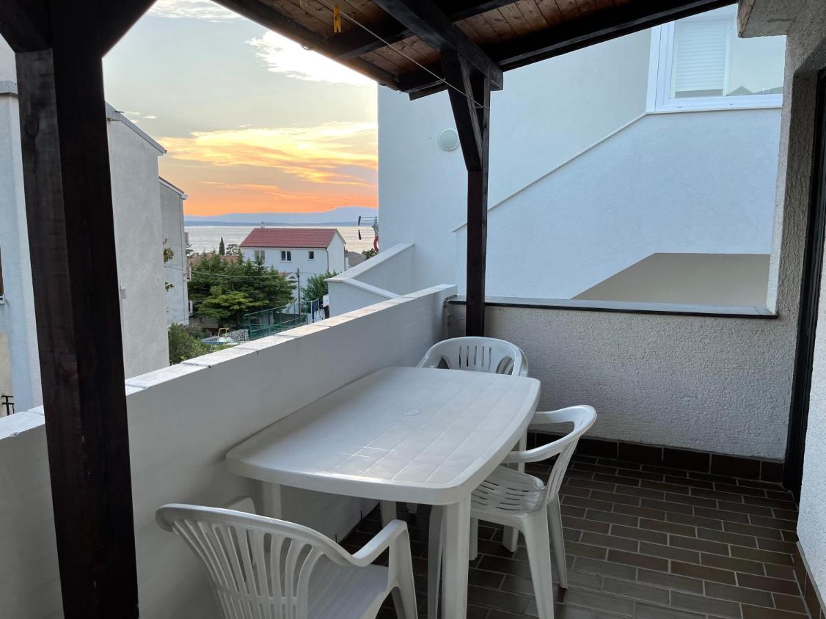 Apartment Ado Selce Eksteriør bilde