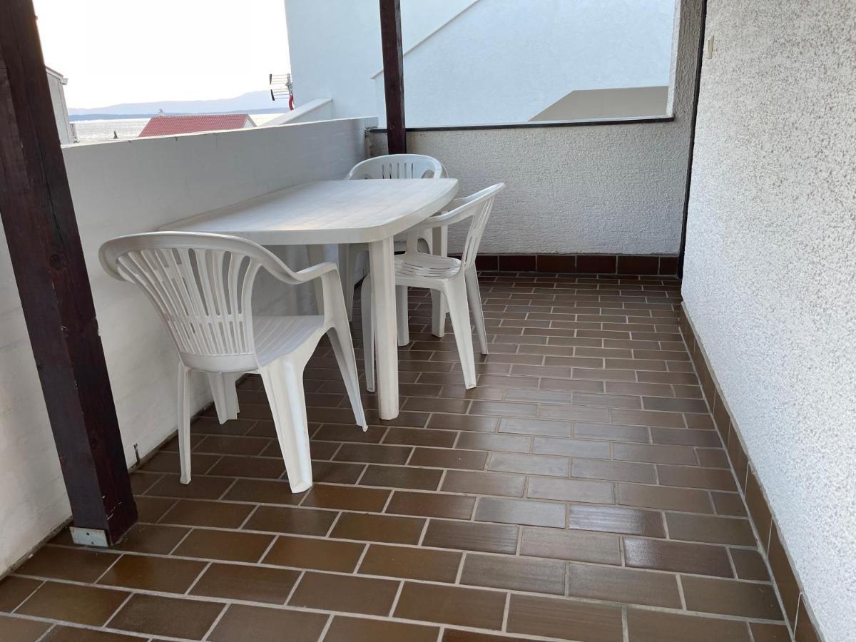 Apartment Ado Selce Eksteriør bilde